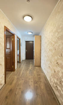 3-к квартира, вторичка, 62м2, 6/9 этаж