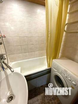3-к квартира, вторичка, 63м2, 8/9 этаж