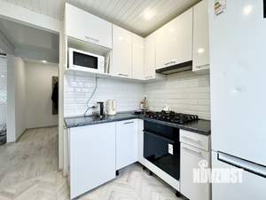 2-к квартира, вторичка, 44м2, 1/5 этаж