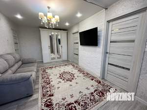 4-к квартира, вторичка, 61м2, 5/5 этаж