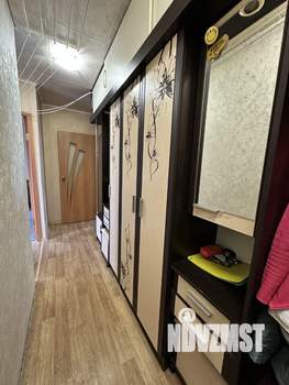2-к квартира, вторичка, 42м2, 1/5 этаж