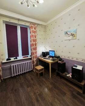 3-к квартира, вторичка, 62м2, 1/4 этаж