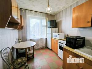 3-к квартира, вторичка, 52м2, 6/9 этаж
