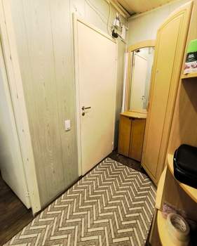 3-к квартира, вторичка, 62м2, 1/4 этаж