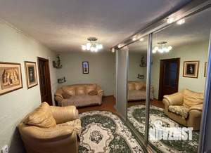 4-к квартира, вторичка, 61м2, 5/5 этаж