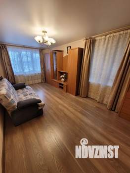 3-к квартира, вторичка, 58м2, 1/9 этаж