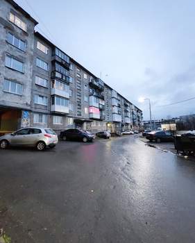 3-к квартира, вторичка, 62м2, 1/5 этаж