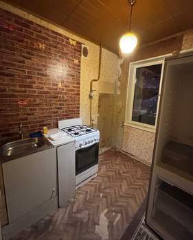 2-к квартира, вторичка, 47м2, 1/5 этаж