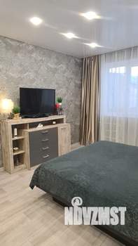 2-к квартира, вторичка, 57м2, 1/9 этаж