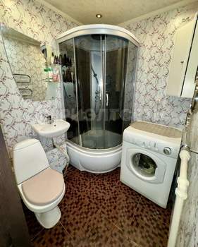 2-к квартира, вторичка, 42м2, 3/5 этаж