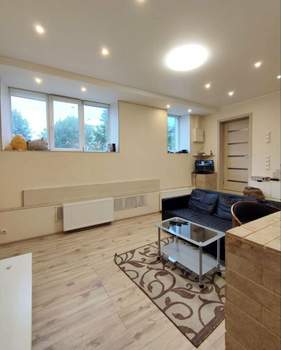 2-к квартира, вторичка, 54м2, 1/3 этаж