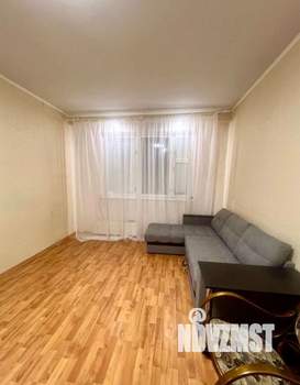 2-к квартира, вторичка, 58м2, 1/9 этаж