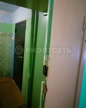 3-к квартира, вторичка, 59м2, 9/9 этаж