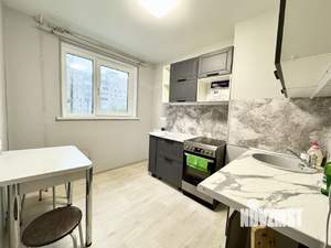 3-к квартира, вторичка, 60м2, 2/10 этаж