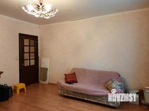 3-к квартира, вторичка, 74м2, 2/4 этаж
