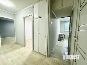 3-к квартира, вторичка, 60м2, 2/10 этаж