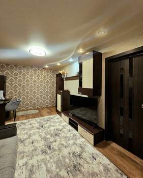 2-к квартира, вторичка, 41м2, 1/5 этаж