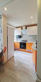 3-к квартира, вторичка, 53м2, 2/9 этаж