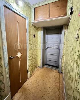 3-к квартира, вторичка, 56м2, 5/5 этаж