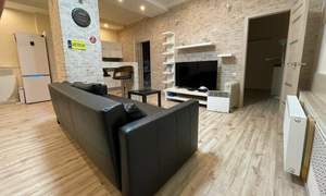 2-к квартира, вторичка, 54м2, 1/3 этаж