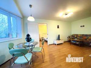 2-к квартира, вторичка, 42м2, 4/5 этаж