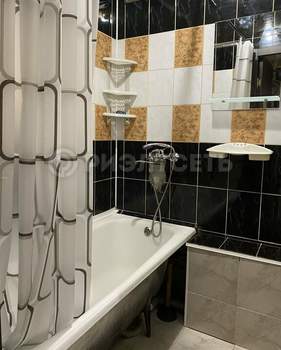 2-к квартира, вторичка, 44м2, 5/5 этаж