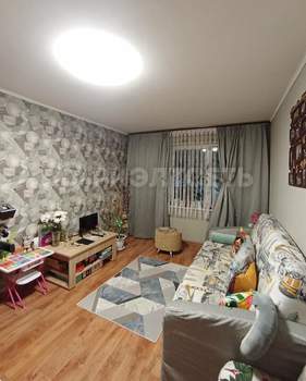 2-к квартира, вторичка, 47м2, 1/5 этаж