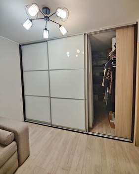 2-к квартира, вторичка, 42м2, 8/9 этаж