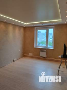 3-к квартира, вторичка, 57м2, 9/9 этаж