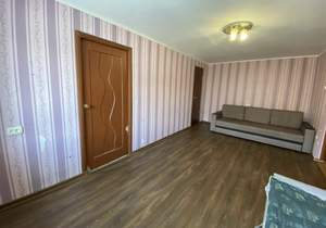 2-к квартира, вторичка, 43м2, 3/5 этаж