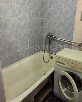 2-к квартира, вторичка, 44м2, 3/5 этаж