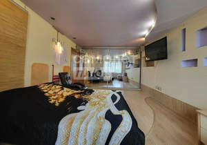 2-к квартира, вторичка, 58м2, 8/9 этаж