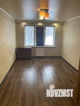 3-к квартира, вторичка, 61м2, 1/9 этаж