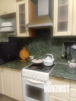 3-к квартира, вторичка, 74м2, 9/10 этаж
