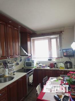 3-к квартира, вторичка, 60м2, 1/9 этаж