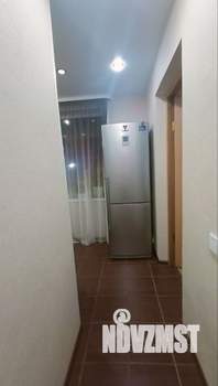 3-к квартира, вторичка, 56м2, -2/5 этаж