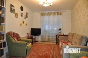 2-к квартира, вторичка, 60м2, 1/4 этаж