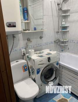 2-к квартира, вторичка, 42м2, 1/5 этаж