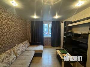 2-к квартира, вторичка, 57м2, 1/9 этаж