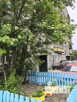 3-к квартира, вторичка, 61м2, 6/9 этаж