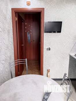 2-к квартира, вторичка, 42м2, 1/9 этаж