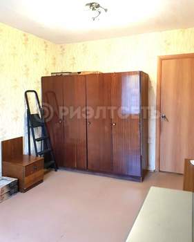 3-к квартира, вторичка, 58м2, 7/9 этаж