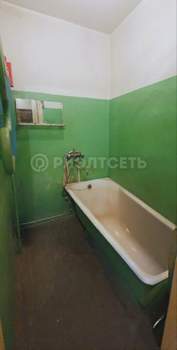 2-к квартира, вторичка, 42м2, 2/5 этаж