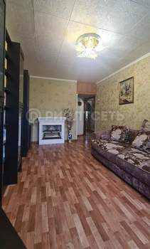 2-к квартира, вторичка, 42м2, 3/5 этаж