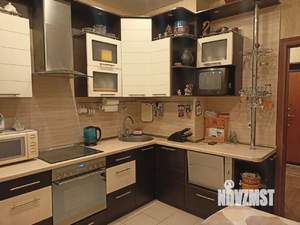 2-к квартира, вторичка, 57м2, 8/9 этаж