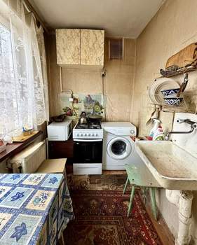 2-к квартира, вторичка, 42м2, 1/5 этаж