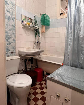 2-к квартира, вторичка, 42м2, 2/5 этаж