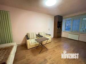 2-к квартира, вторичка, 44м2, 1/5 этаж