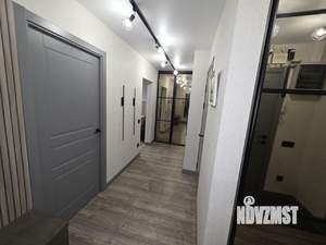 2-к квартира, вторичка, 67м2, 1/9 этаж