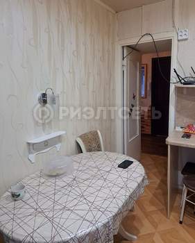 3-к квартира, вторичка, 62м2, 1/9 этаж
